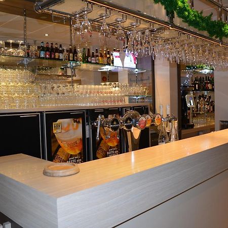 Hotel Royal Astor オステンド エクステリア 写真